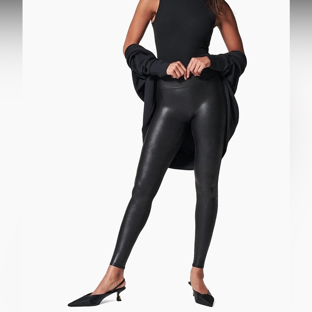 Spanx Women’s Faux Leather Black Leggings Size Medium